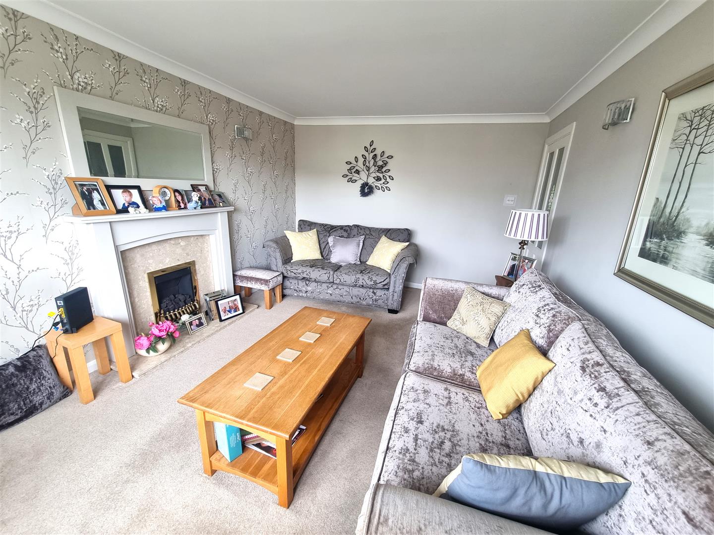 Lounge Cont